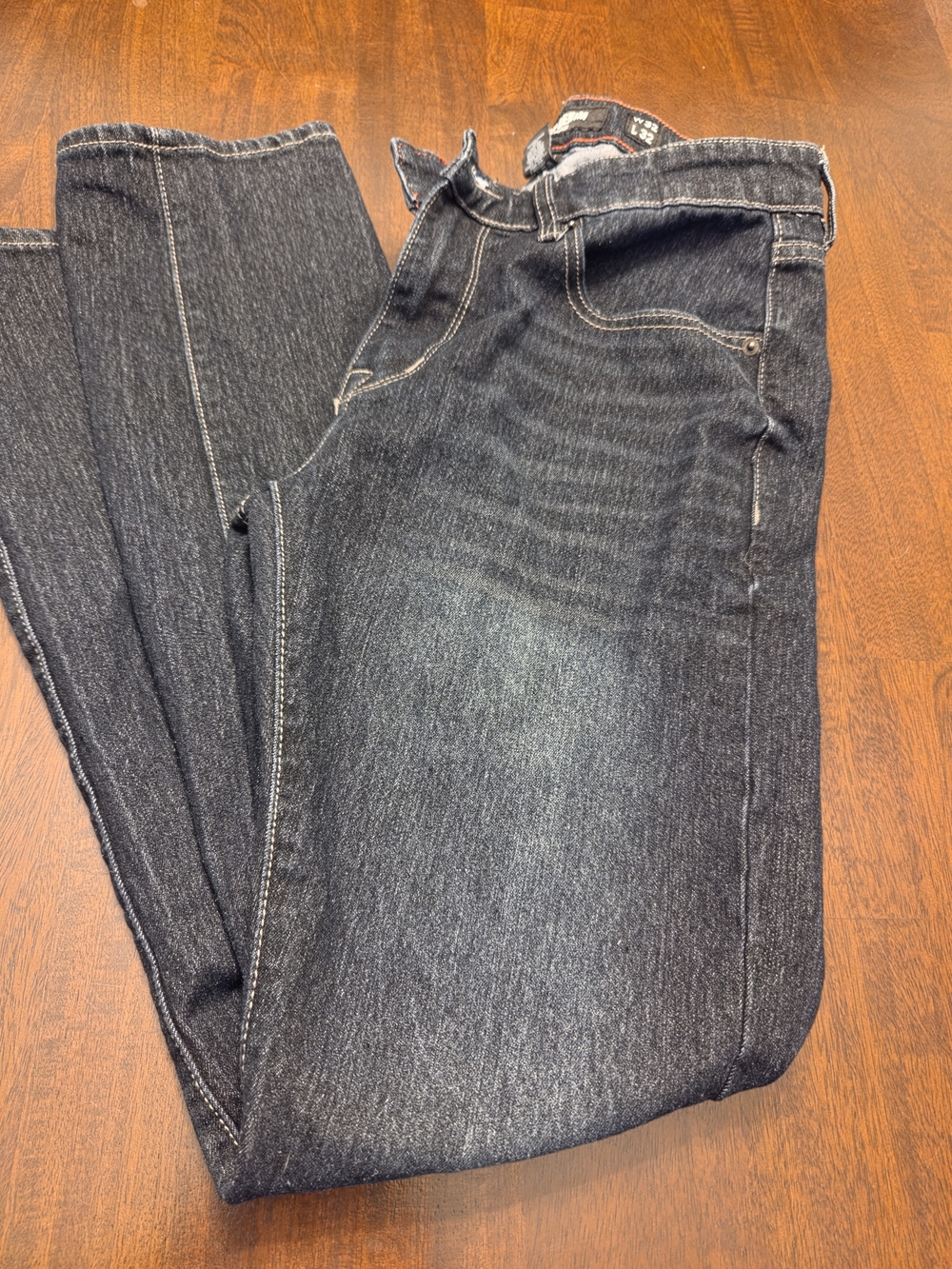 Men's Straight-Leg Jeans in Dark Charcoal Wash